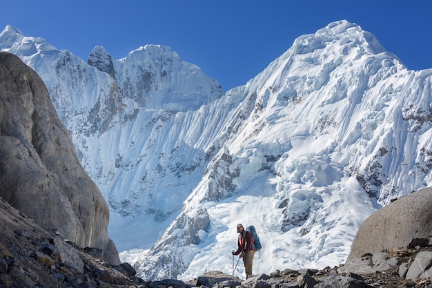 Wandelscène in de bergen van Cordillera, Peru