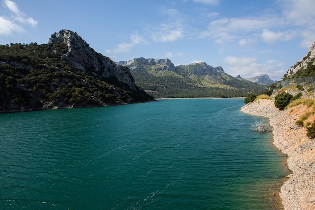 Wandelvakanties Mallorca Spanje Mooie foto met landschap van de Serra de Tramuntana bergen