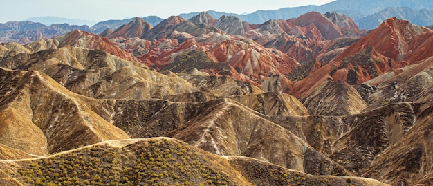 ワンダーラスト中国張掖丹霞地形ビュー風光明媚なカラフルな山の岩石の風景地質学自然の背景画像