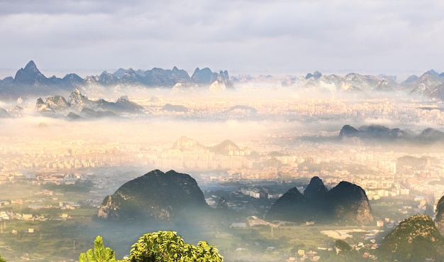 Photo wanderlust guilin mountains panorama view most popular and beautiful travel destination in china