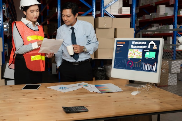 Warehouse management software application in computer for real time monitoring