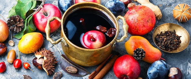 Warm mulled wine