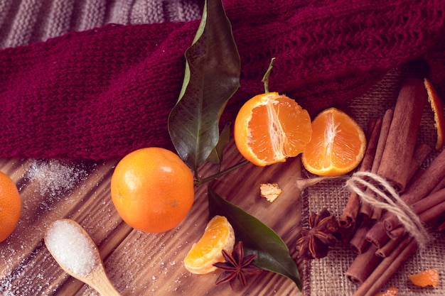 Warme winter met mandarijnen en trui