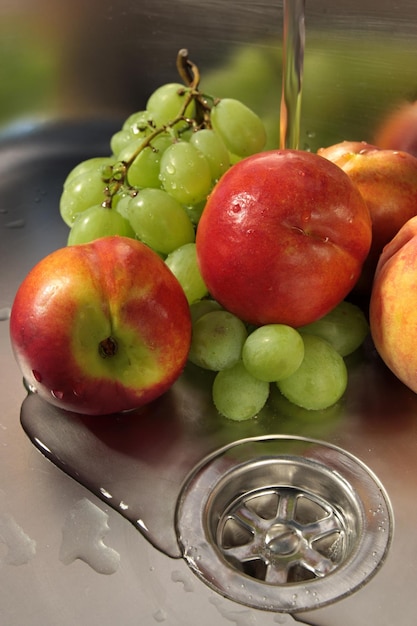 Washing fruits