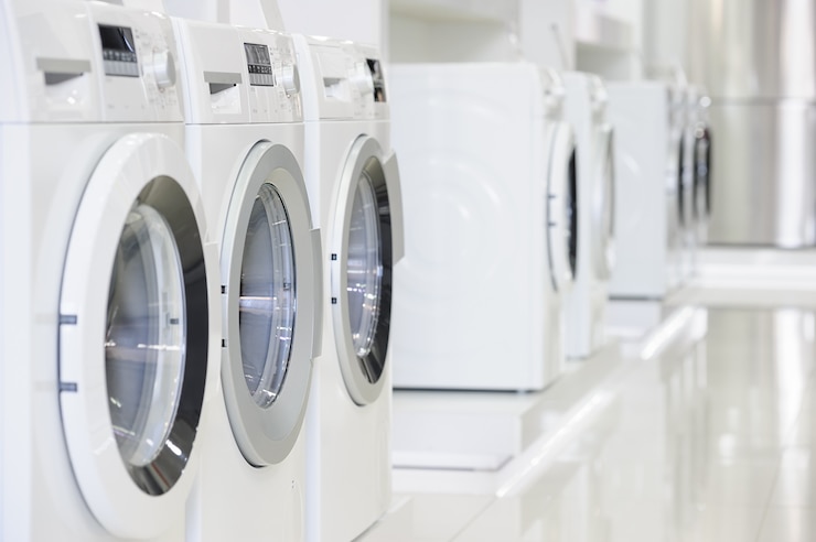 Photo washing machines in appliance store