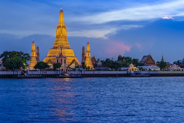 Wat Arun landmark in Bangkok City Thailand