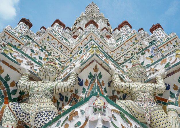 Wat Arun (Tempel van de Dageraad)