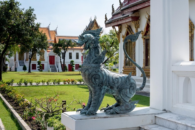 BangkokThailand에서 관광객을 위한 Wat Benchamabophit 사원 랜드마크 여행을 위한 가장 좋아하는 랜드마크