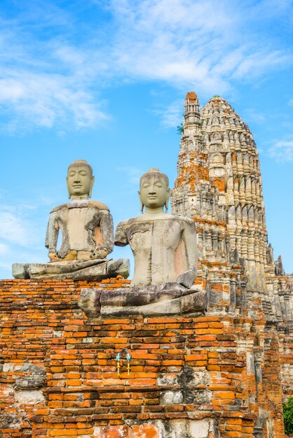 Wat Chai Watthanaram built by King Prasat Tong with it principal Prang representing Mount 