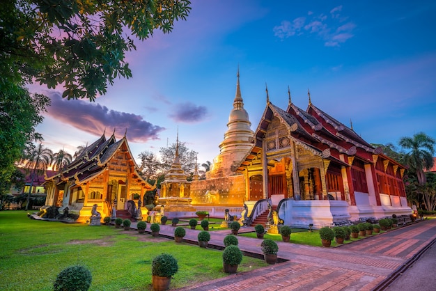 Wat Phra Singh-tempel in het oude stadscentrum van Chiang Mai, Thailand