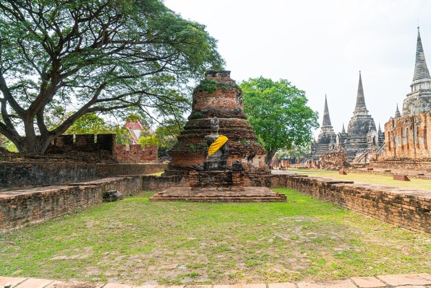 Wat Phra Sri Sanphet-tempel in het gebied van Sukhothai Historical Park, een UNESCO-werelderfgoed in Thailand