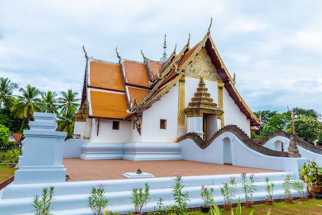 Photo wat phumin