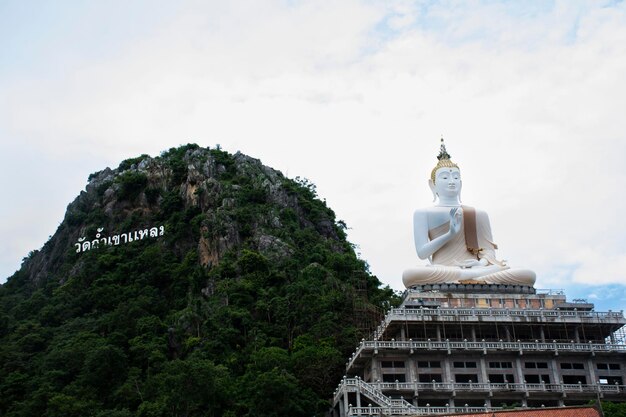 Wat Tham Khao Laem in Kanchanaburi, Thailand