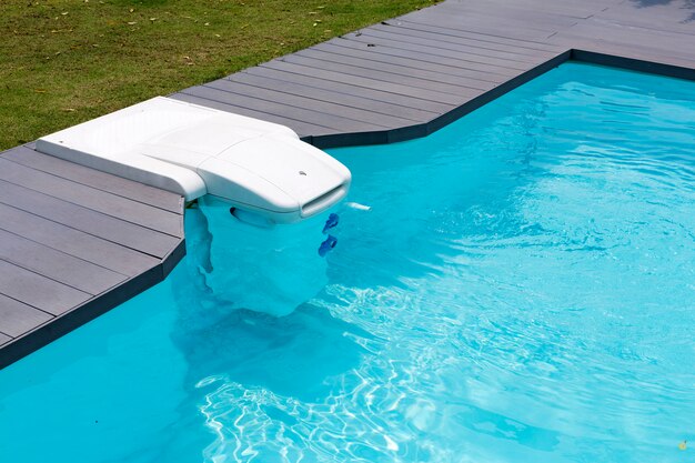 Water dispenser in pool