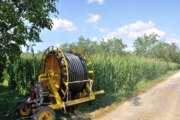 Water sprinkler installation in a field