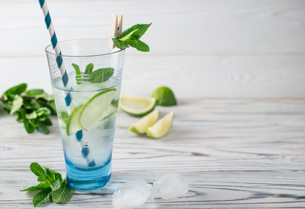 Water with lime, lemon and ice