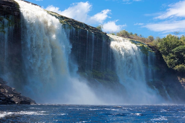 Photo waterfall in the canaima lagoon venezuela