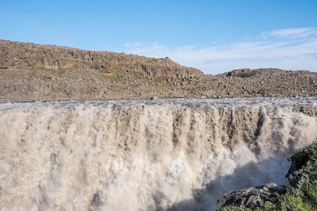 アイスランドのヨークルスサルグルジュフルのジョクルサ川の滝 Dettifoss