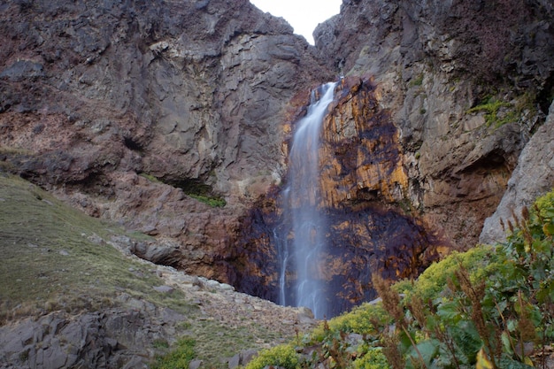 Водопад на горе Арагац