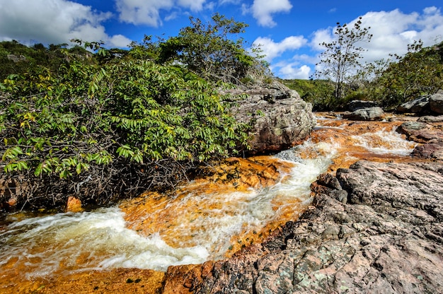 Waterval op de Mucugezinho-rivier Chapada Diamantina National Park Lencois Bahia Brazil