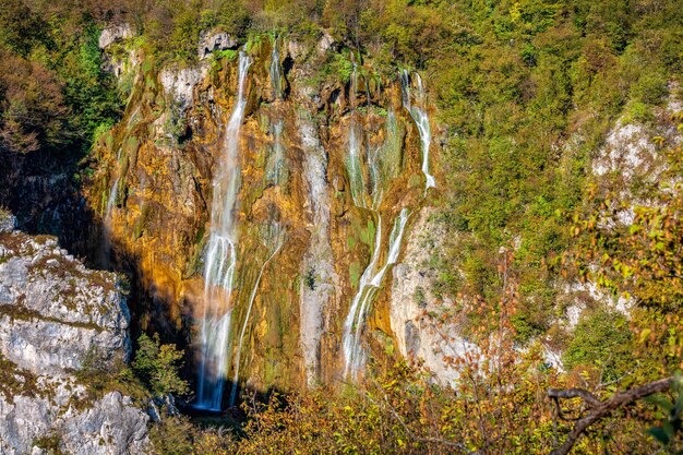 Foto watervallen op de plitvicemeren in kroatië