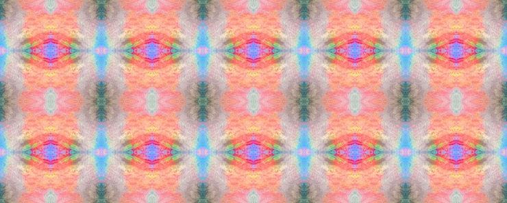Foto waterverf etnisch ontwerp. paintbrush python achtergrond. etnisch naadloos patroon. leuke rechthoek ikat rapport. rood, beige en grijs chevron geometrisch zwembroekpatroon. snake skin random texture.