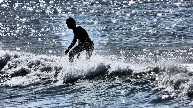 Waves splashing in sea