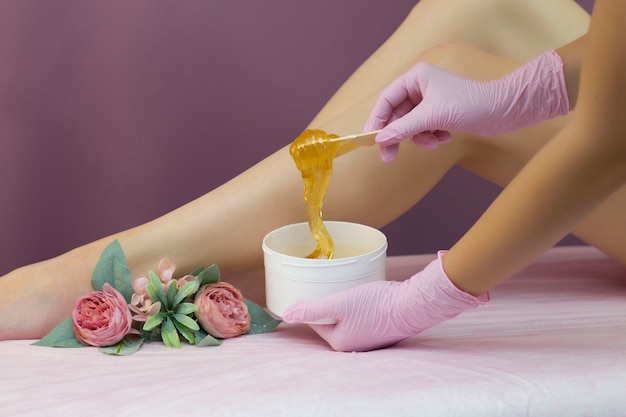 Photo wax bowl in a luxury spa studio.