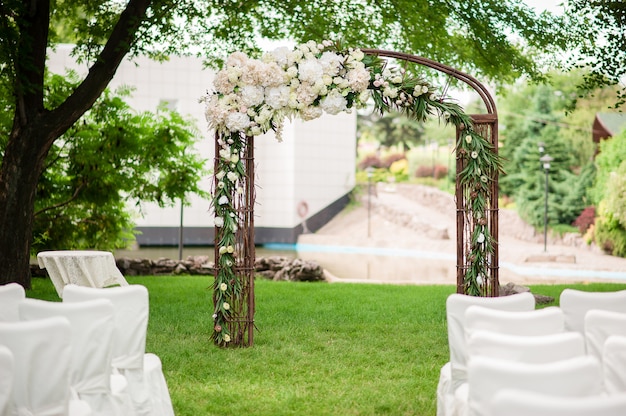 Wedding arch