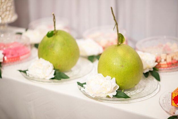 花と結婚式の装飾の結婚式の背景