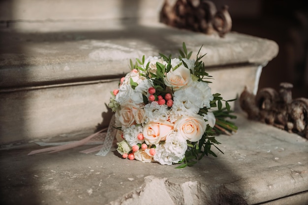 Wedding bouquet on the stairs 3196