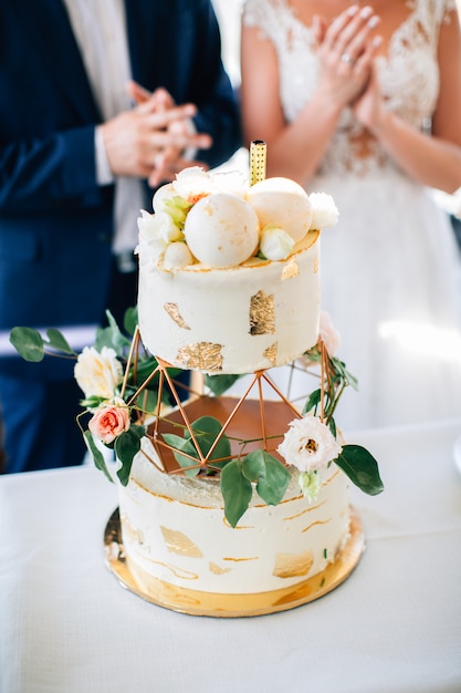 Wedding cake decorated with flowers