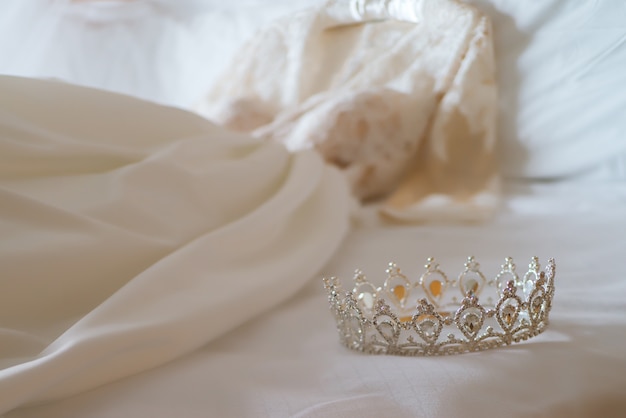 Photo wedding crown