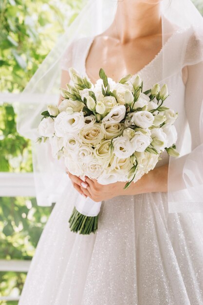 Foto decorazione nuziale bouquet velo stile sposa