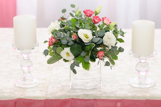 Wedding decor in pink color