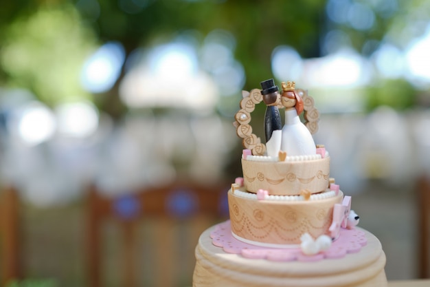 wedding doll cake