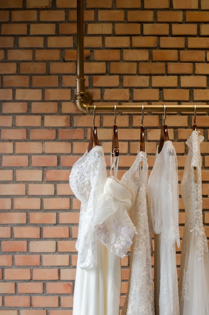 Свадебные платья для невесты в магазине