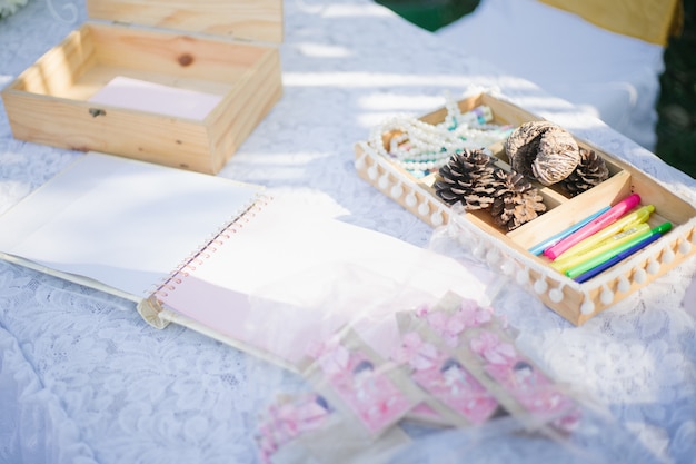 Photo wedding note on table top