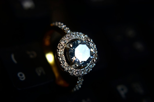 Wedding ring with diamond