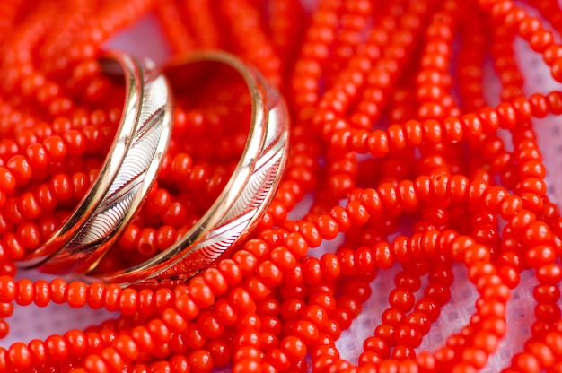 Обручальные кольца для помолвки жениха и невесты