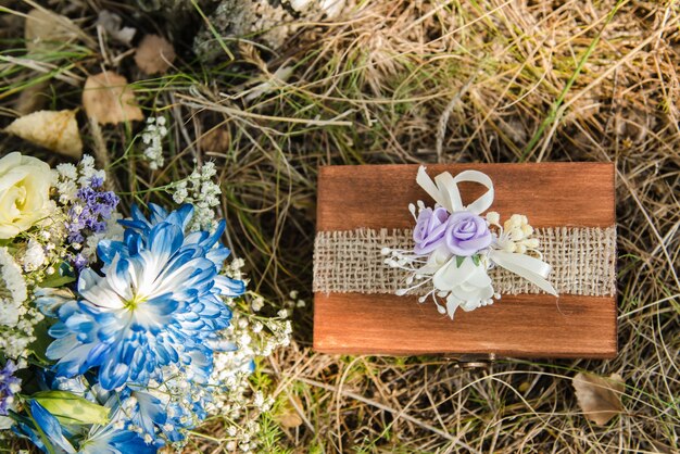 Wedding rings with a wedding decor