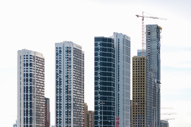 Weergave van verschillende hedendaagse hoogbouw in aanbouw