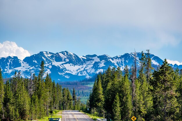 Weg van Yellowstone naar Grand Teton