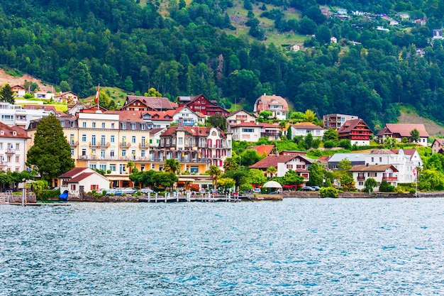 Weggis stad aan het meer van Luzern