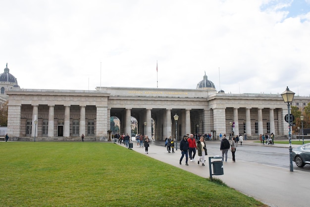 Wenen, Oostenrijk. Beroemd Paleis Hofburg met Heldenplatz in Wien, Oostenrijkse hoofdstad.