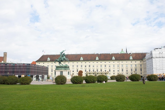 Wenen, Oostenrijk. Beroemd Paleis Hofburg met Heldenplatz in Wien, Oostenrijkse hoofdstad.