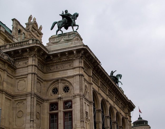 Wenen Opera House, monumentaal pand, toeristische attractie, bovenaanzicht