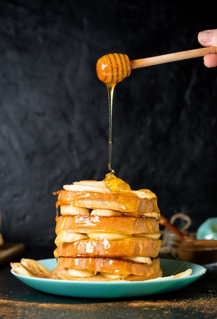 Wentelteefjes met banaan en honing