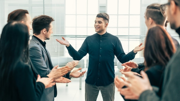 Werkgroep feliciteerde de beste medewerkers met het succes