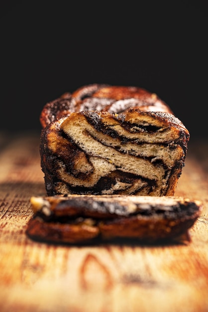 Wervel brioche of chocolade gevlochten brood